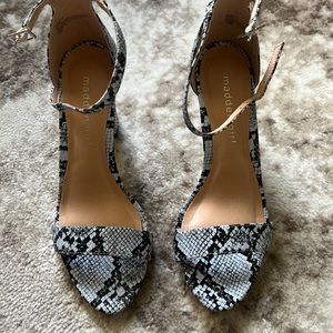 Blue Snakeskin madden girl heels